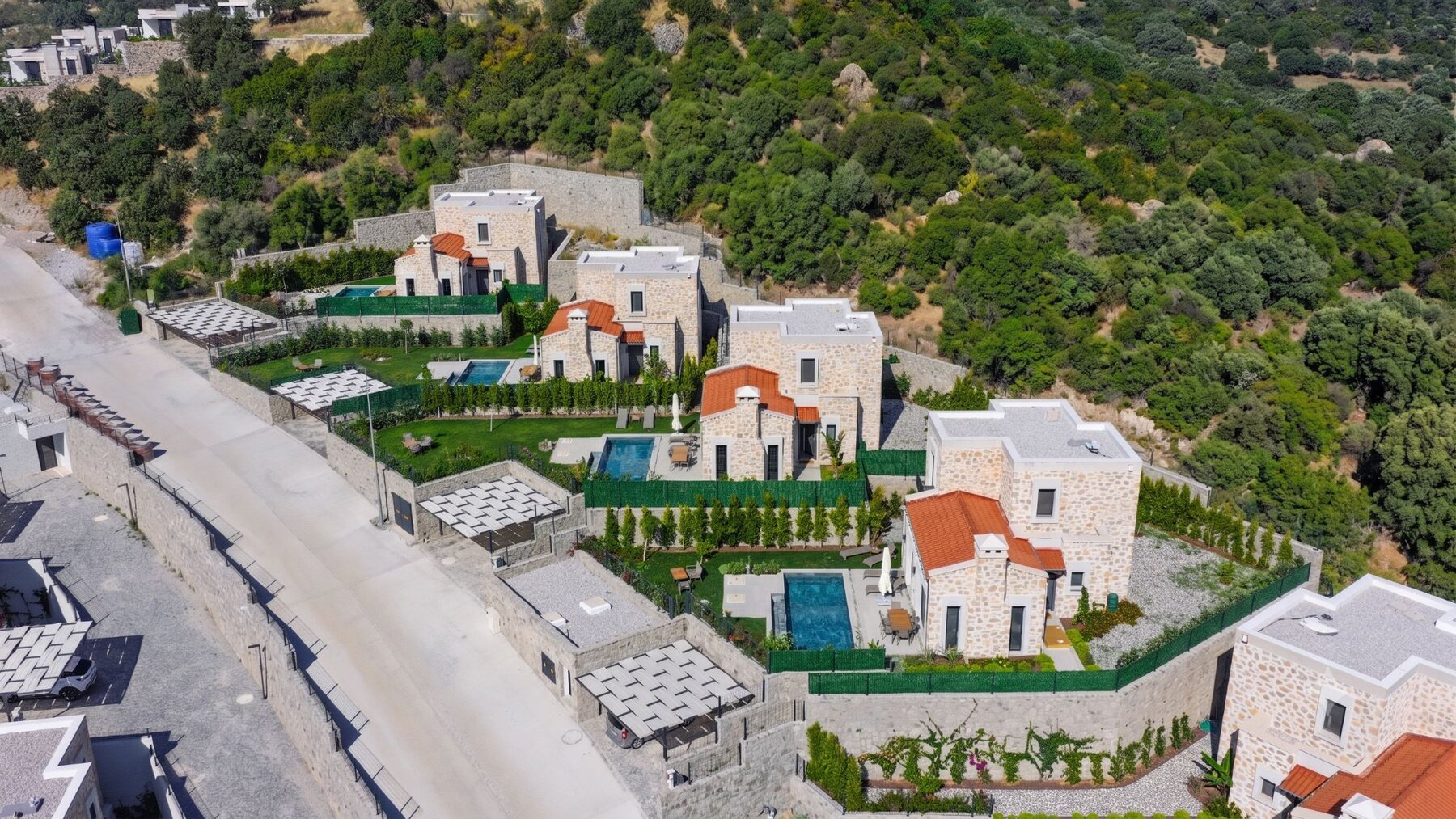 Hill villalar havadan görünüm